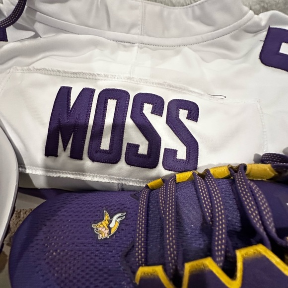 Minnesota Vikings Pegasus 41 Nike NFL Shoes 9.5 new
